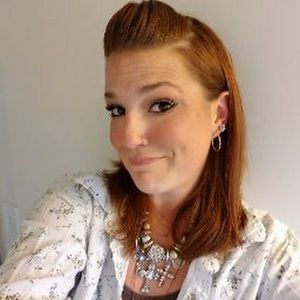 Meet your Posher, Stacy